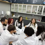 Laboratório - Biologia, Física e Química