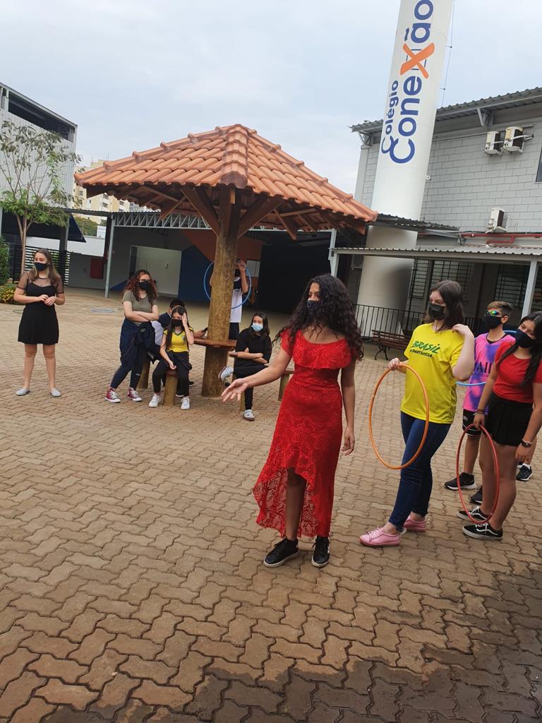 COMUNICAÇÃO E MOVIMENTO