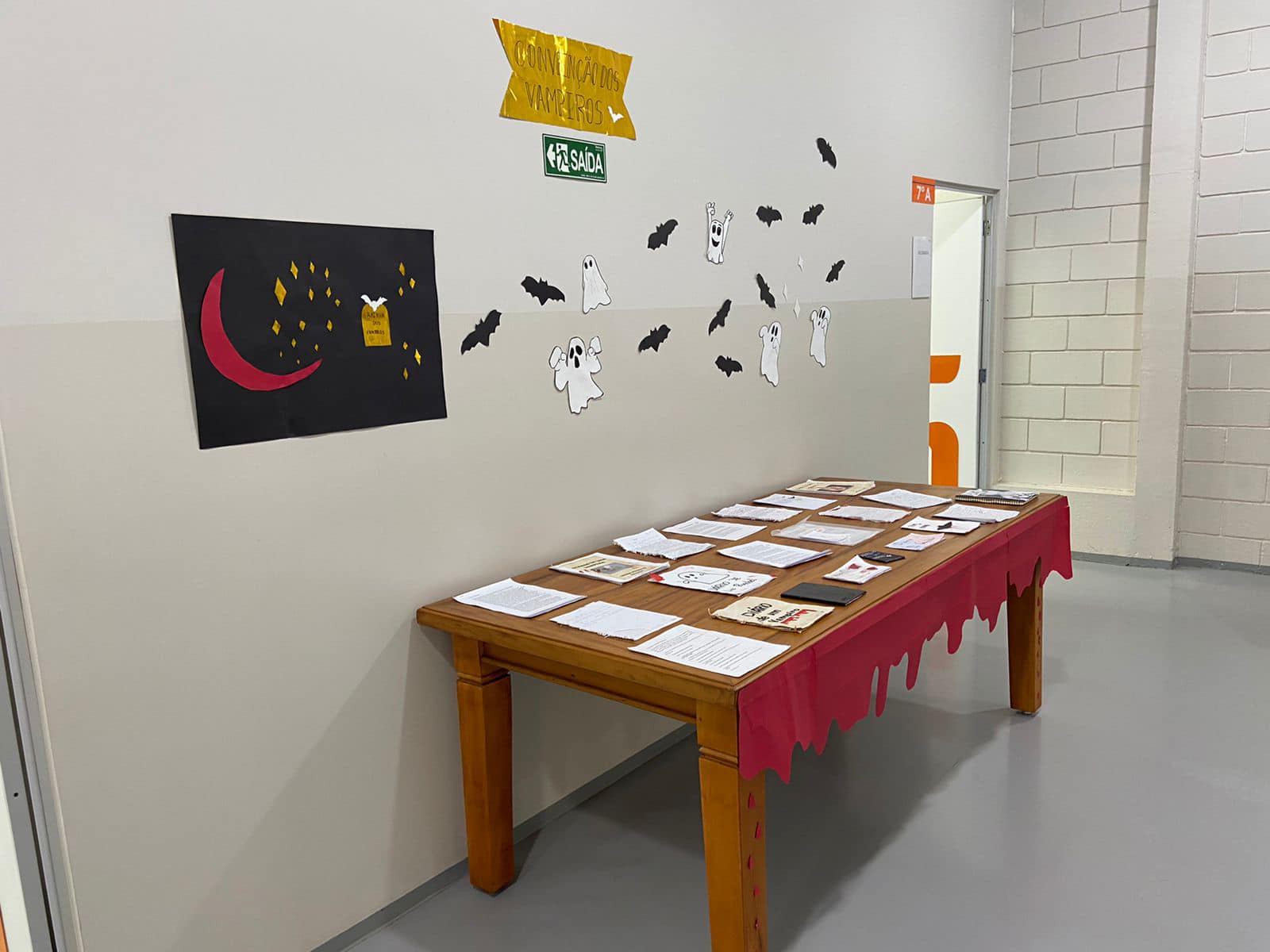 EXPOSIÇÃO DOS TRABALHOS