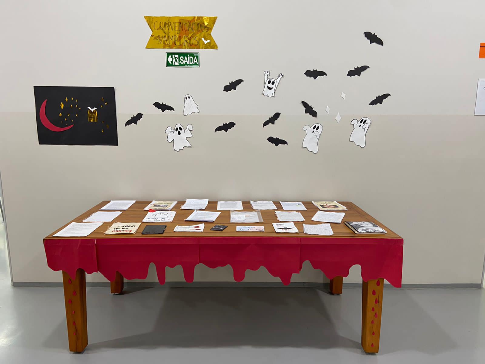 EXPOSIÇÃO DOS TRABALHOS