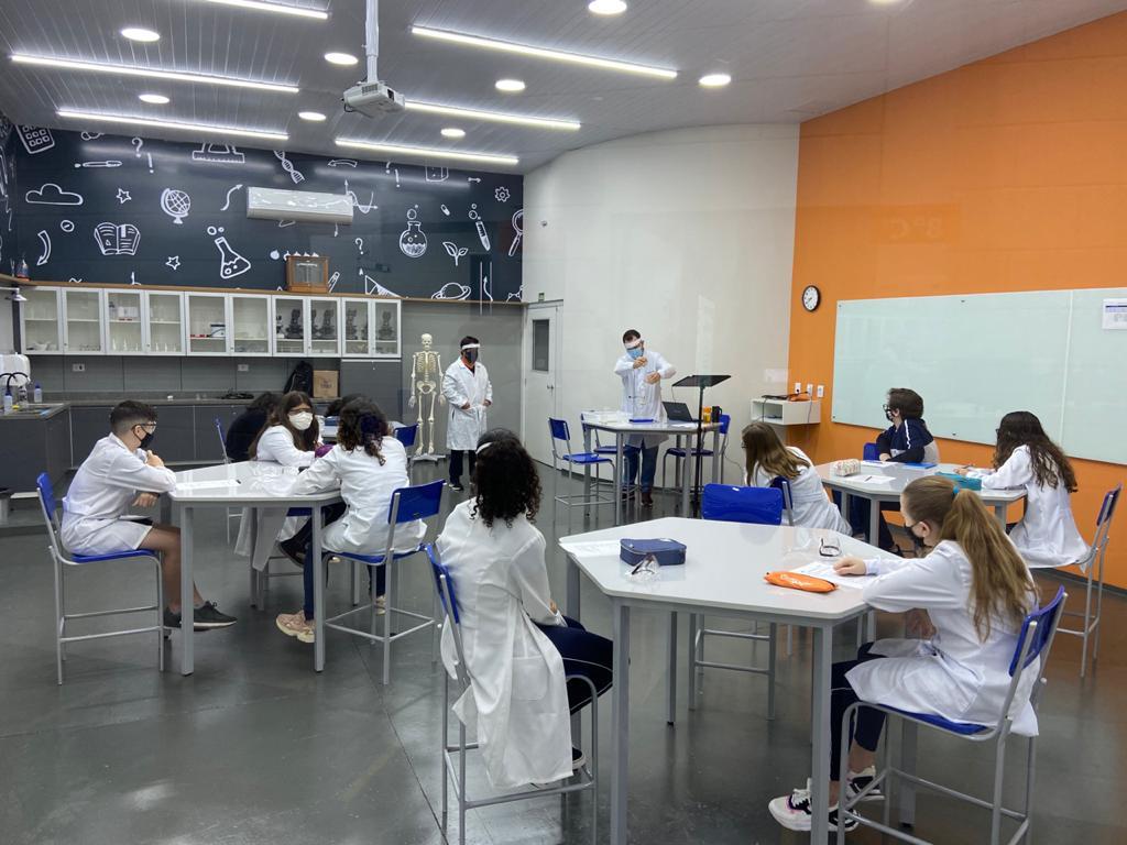 LABORATÓRIO DE QUÍMICA