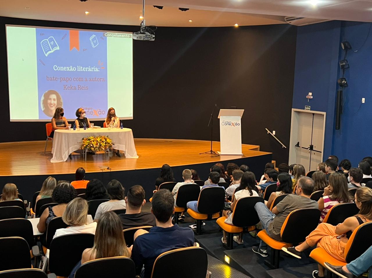 Conexão Literária: Bate-papo com a autora Keka Reis