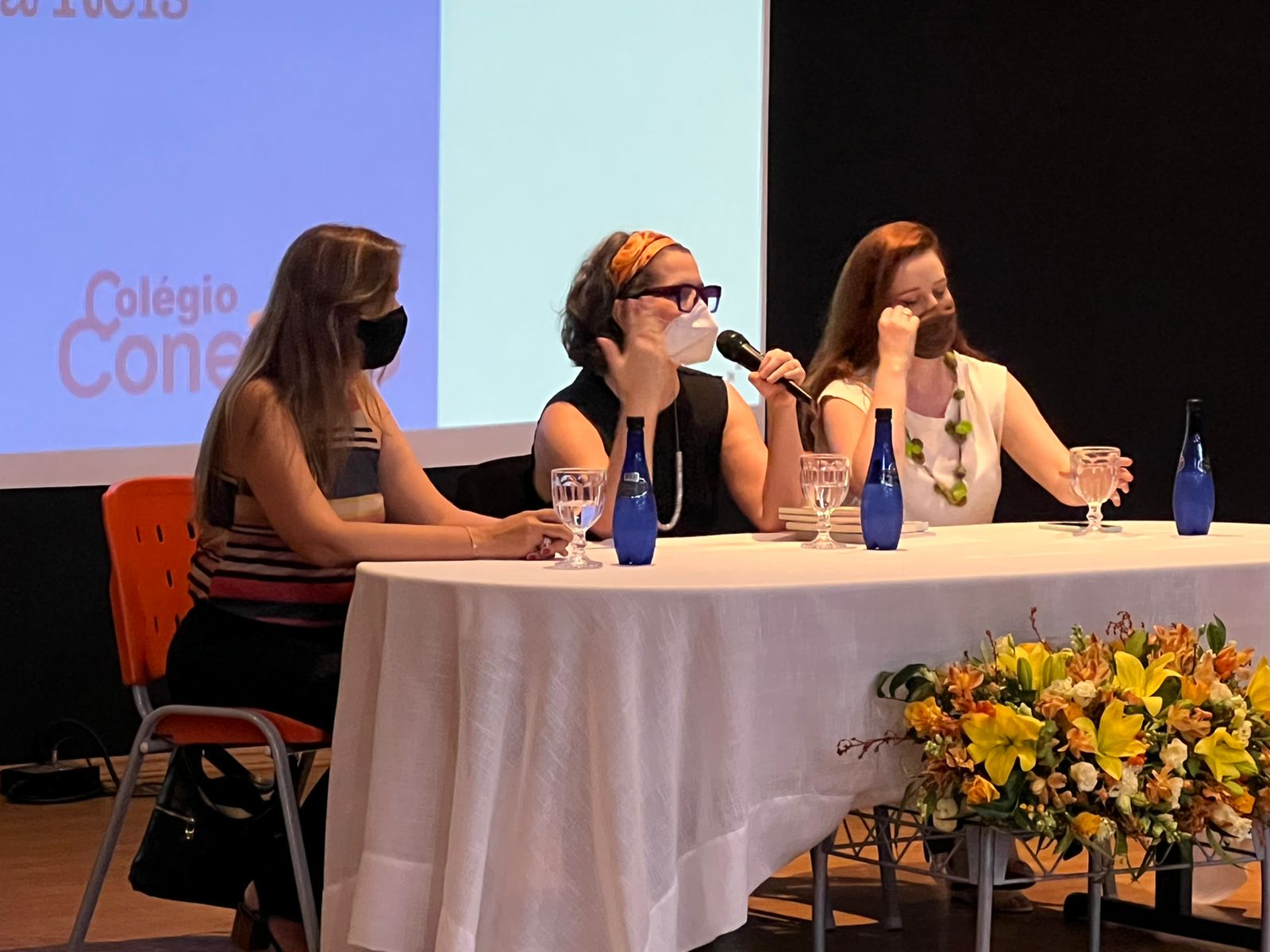 Conexão Literária: Bate-papo com a autora Keka Reis