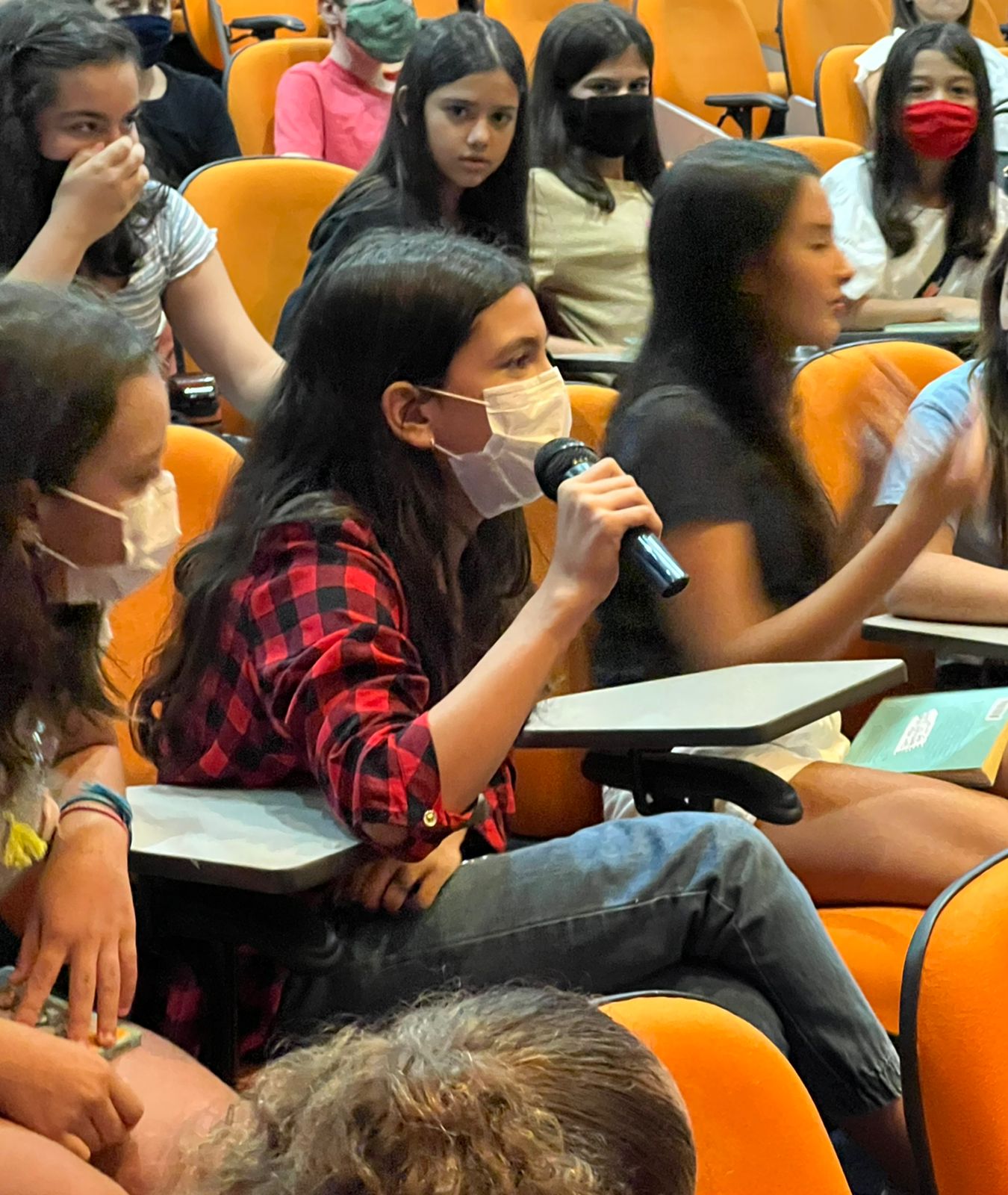 Conexão Literária: Bate-papo com a autora Keka Reis