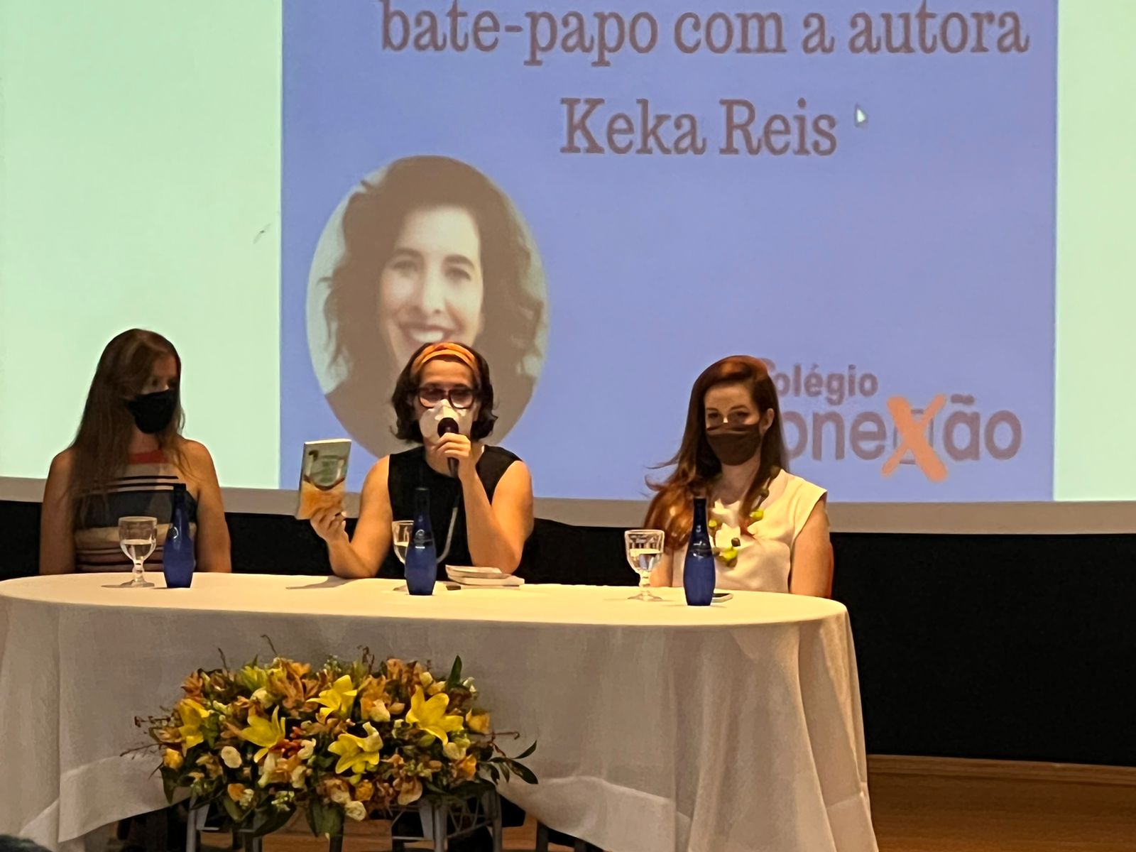 Conexão Literária: Bate-papo com a autora Keka Reis