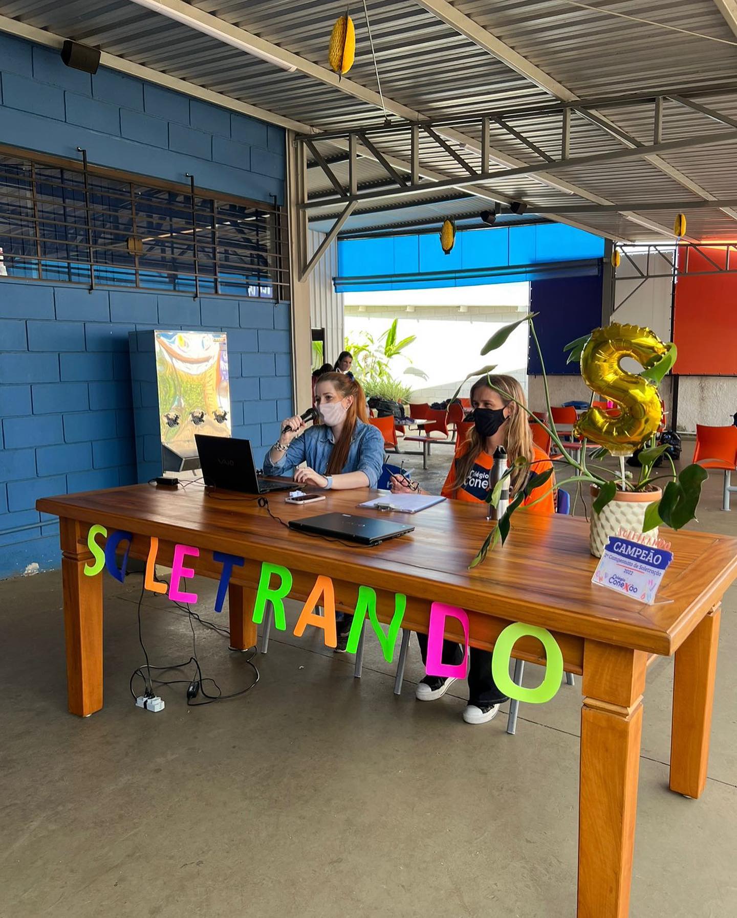 Soletrando: a palavra na ponta da língua!