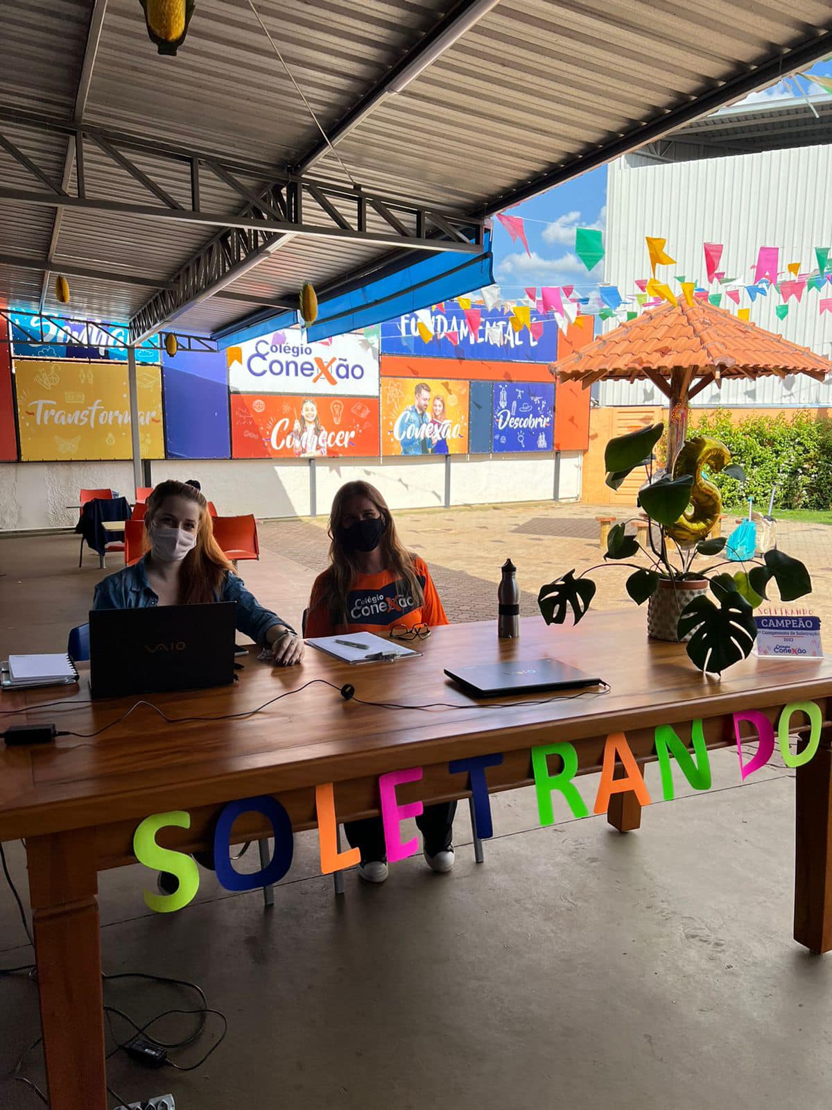 Soletrando: a palavra na ponta da língua!