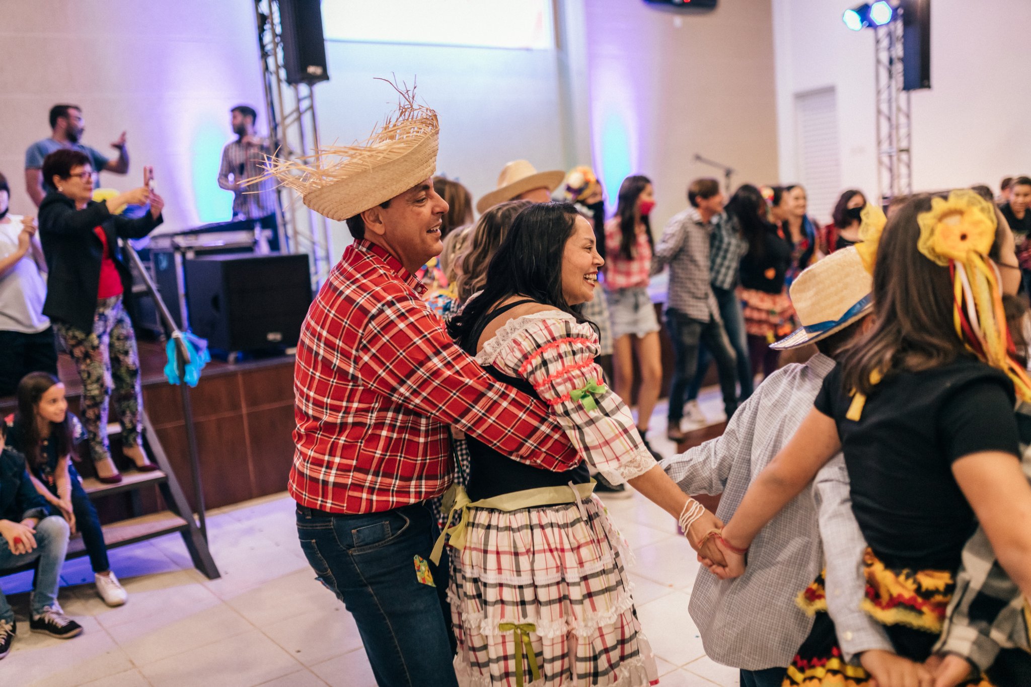 ARRAIÁ SOLIDÁRIO - FUNDAMENTAL II