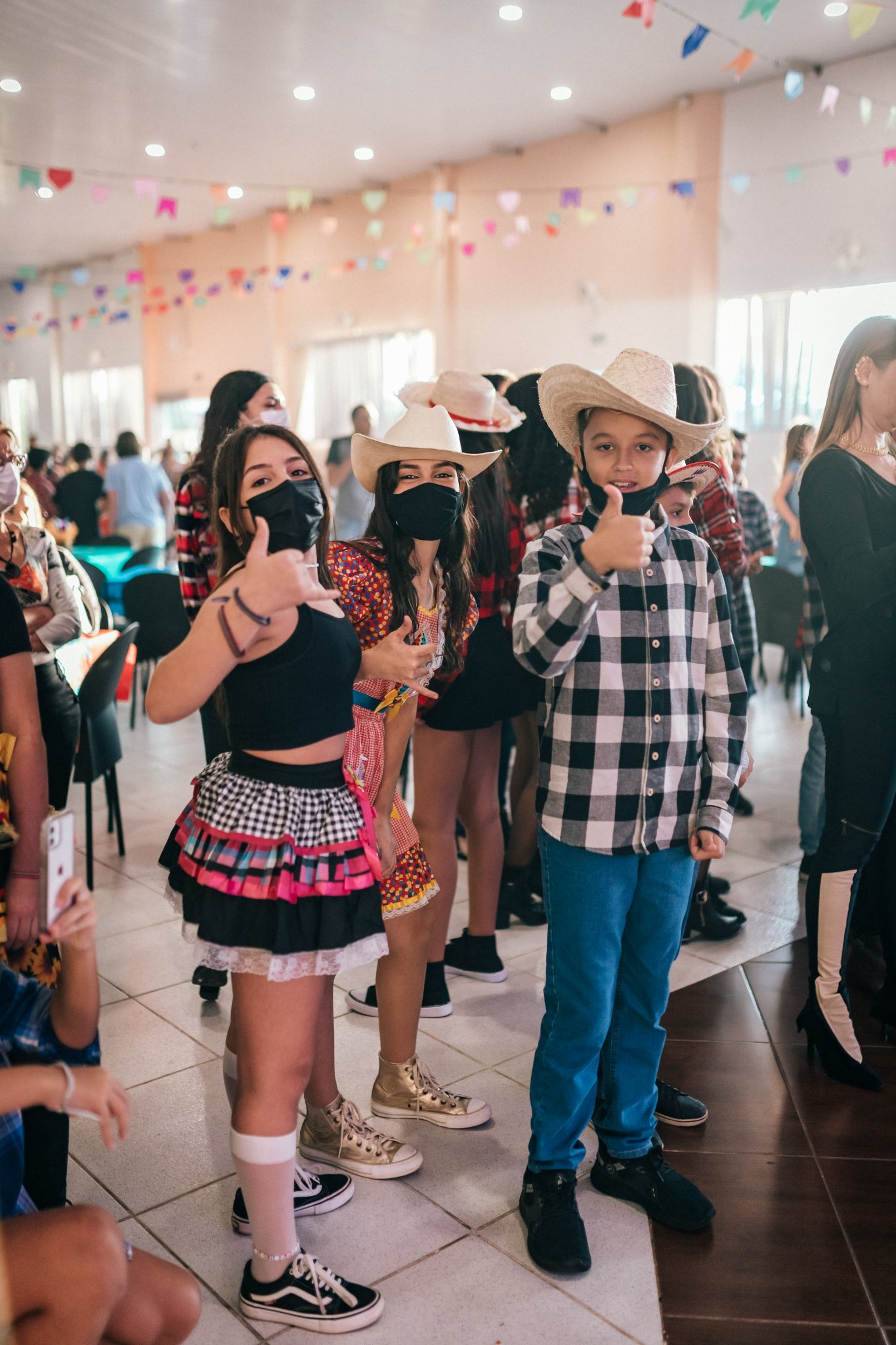 ARRAIÁ SOLIDÁRIO - FUNDAMENTAL II