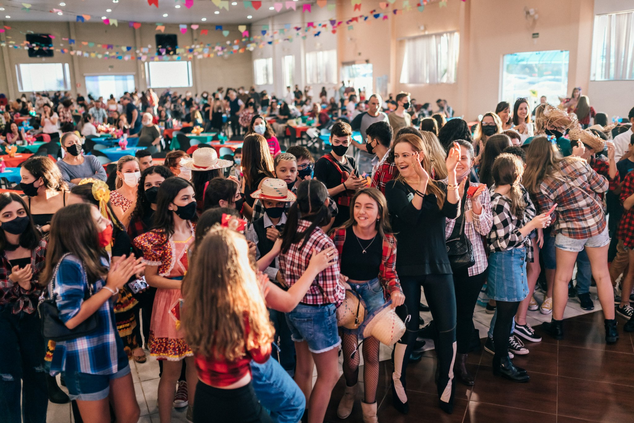 ARRAIÁ SOLIDÁRIO - FUNDAMENTAL II