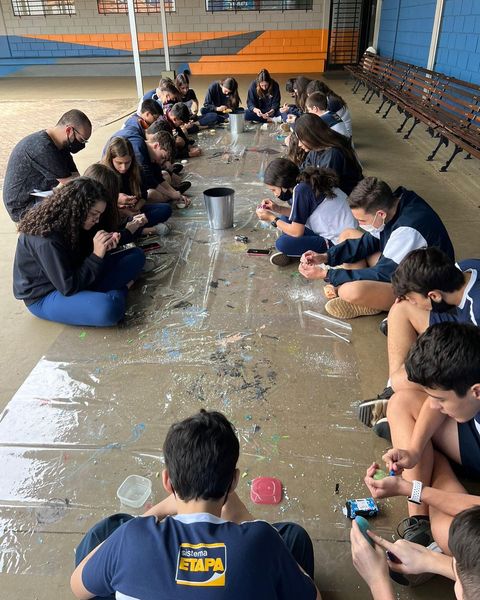 Aulas práticas da disciplina de Artes