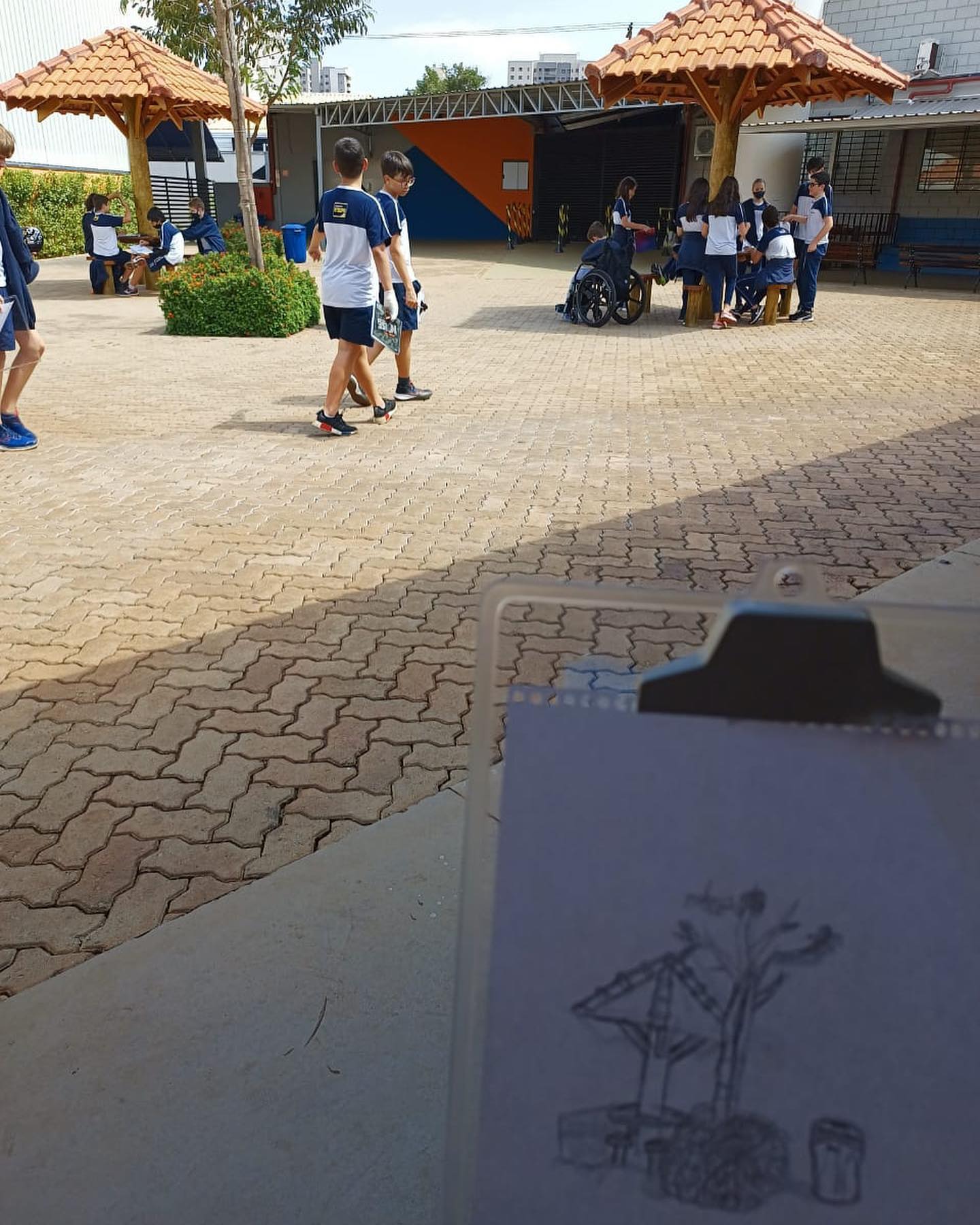 Aulas práticas da disciplina de Artes