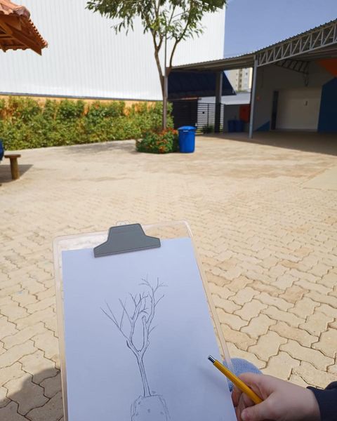 Aulas práticas da disciplina de Artes