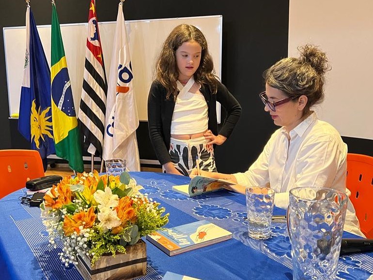 Encontro com a autora Keka Reis