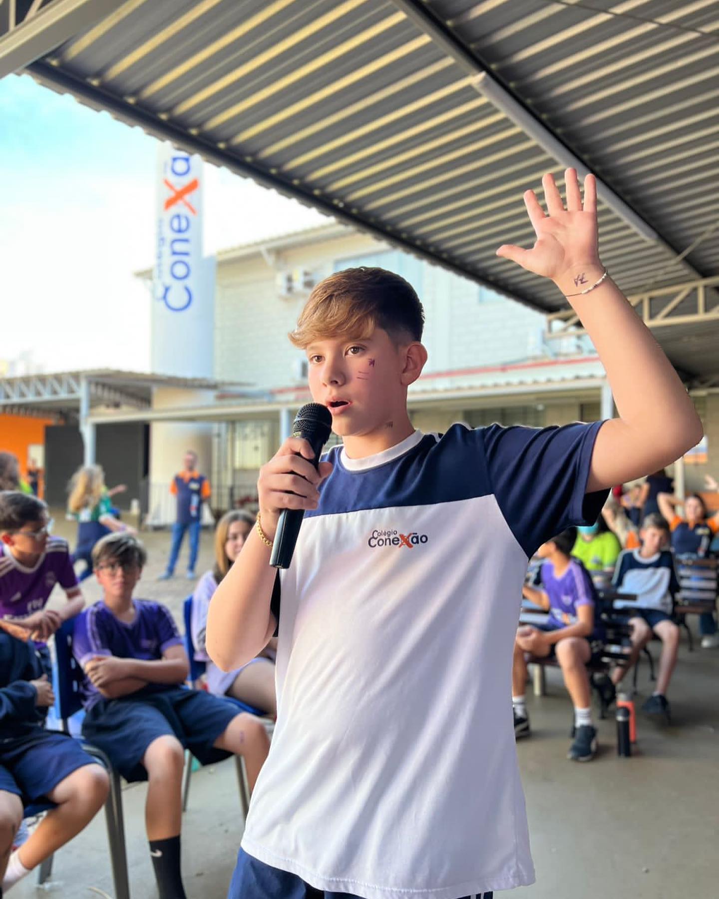 “Soletrando: a palavra na ponta da língua!”