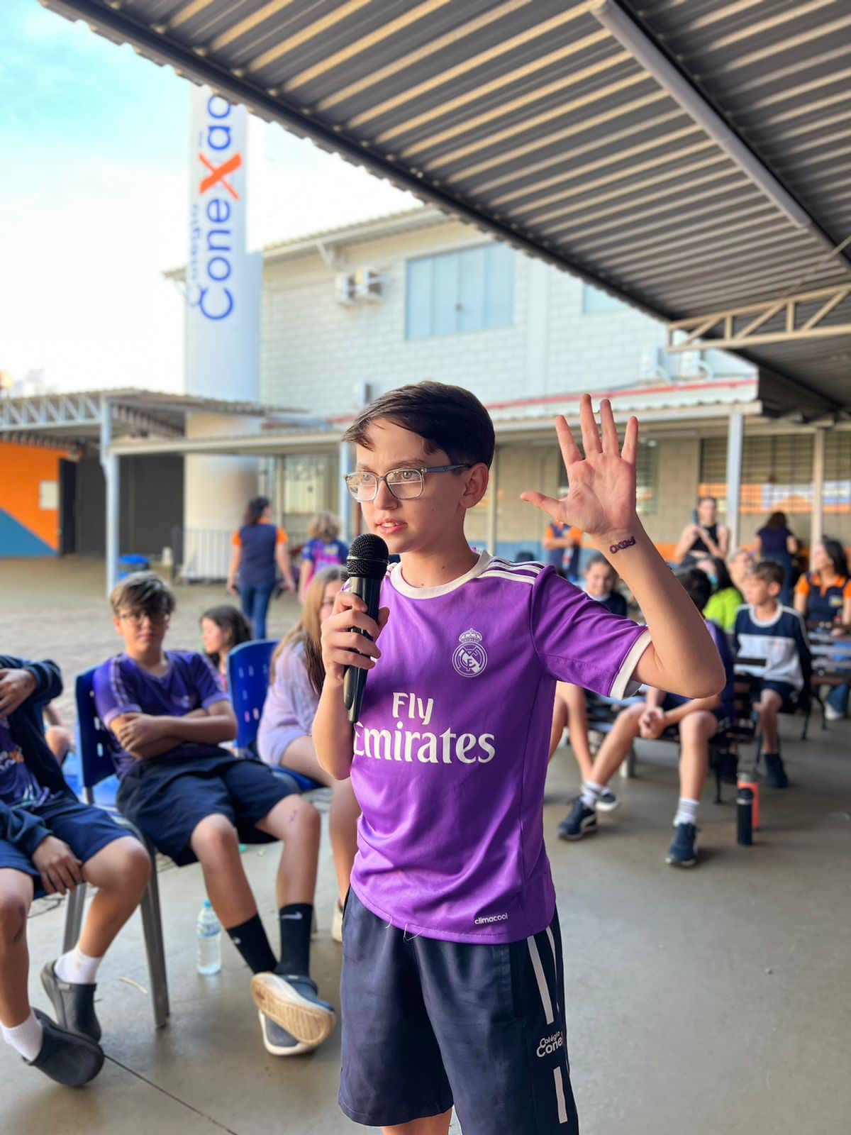 “Soletrando: a palavra na ponta da língua!”