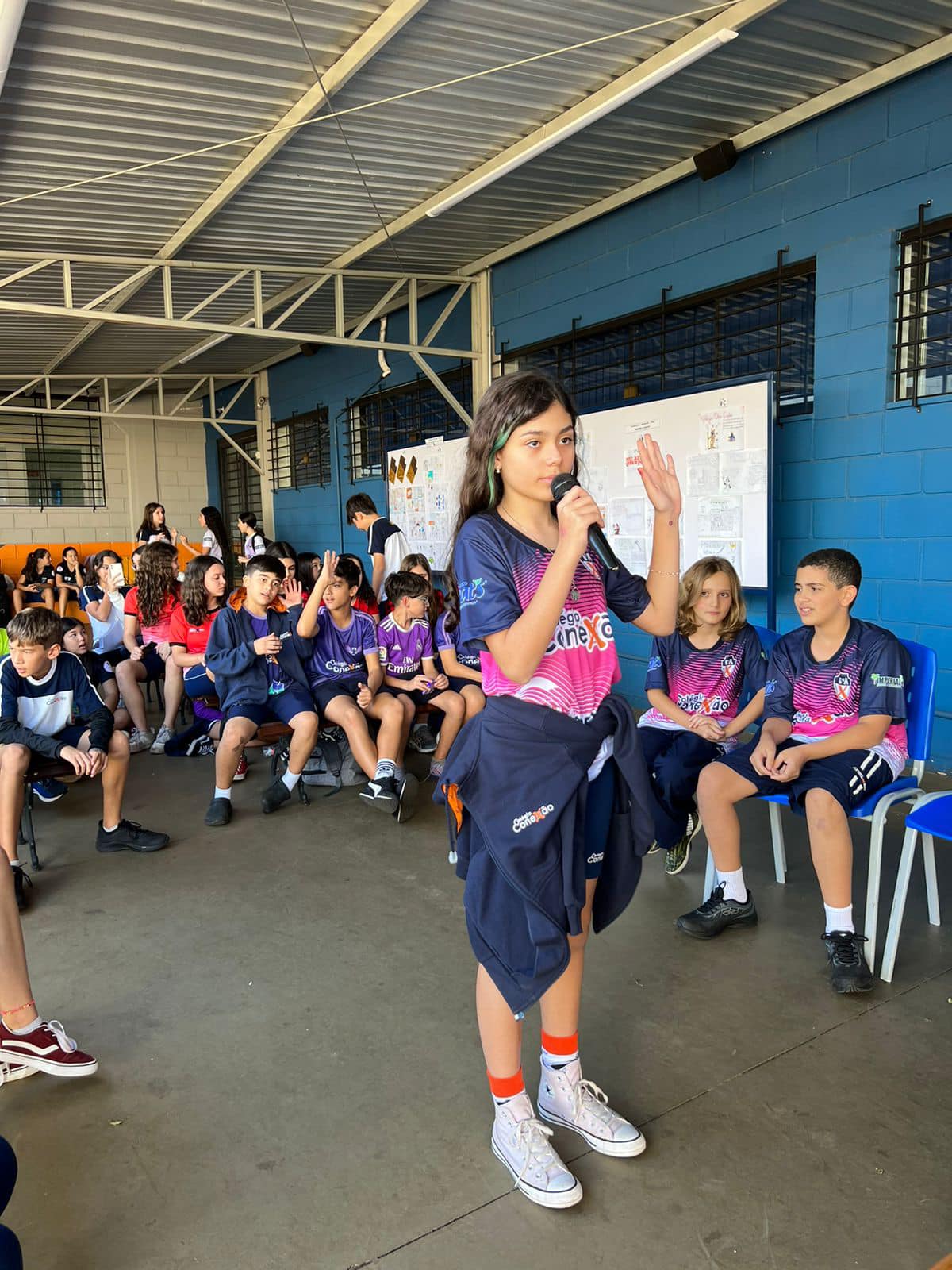 “Soletrando: a palavra na ponta da língua!”