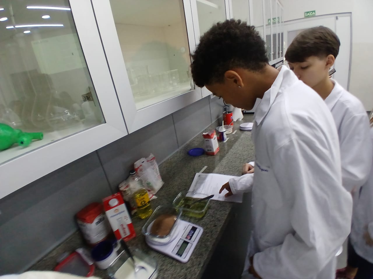 Laboratório - Biologia, Física e Química