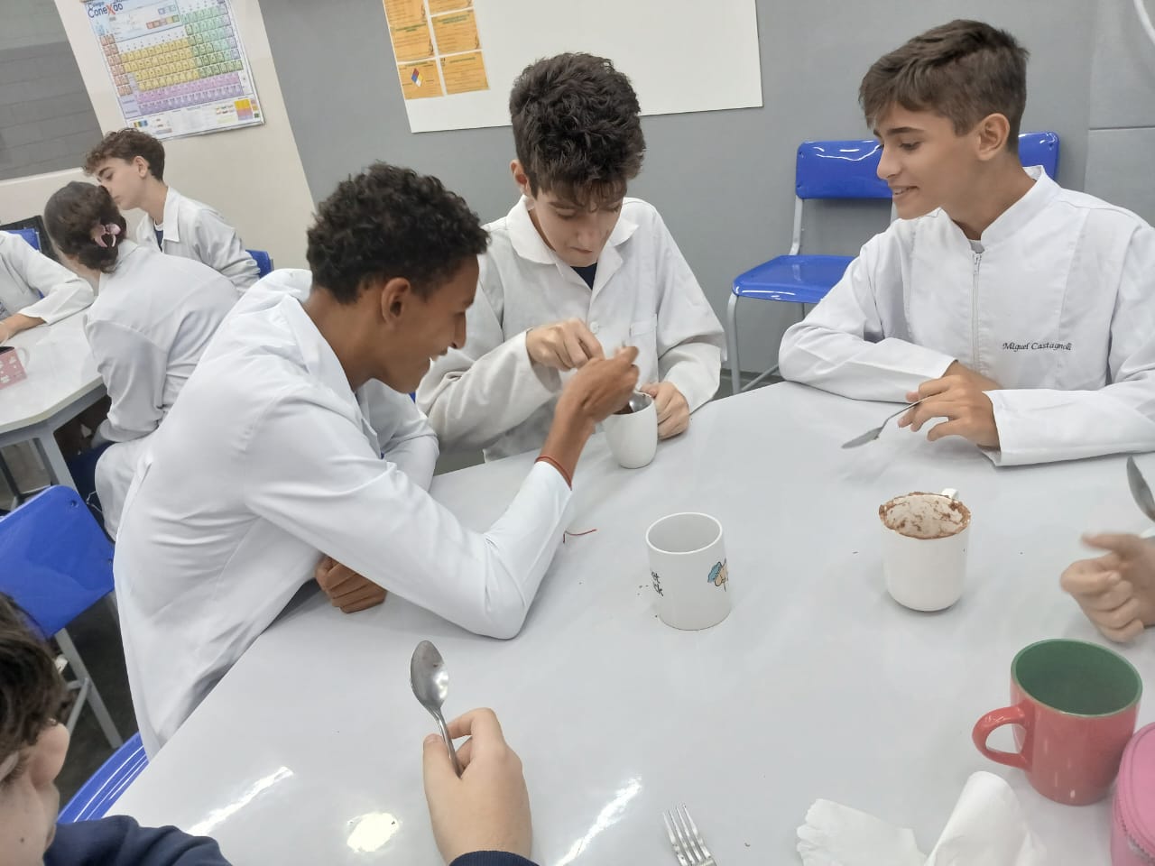 Laboratório - Biologia, Física e Química