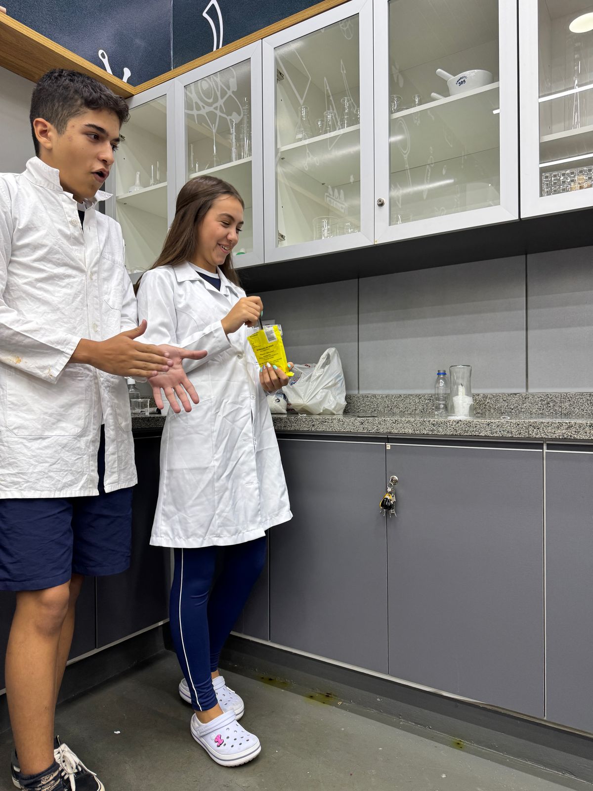 Laboratório - Biologia, Física e Química