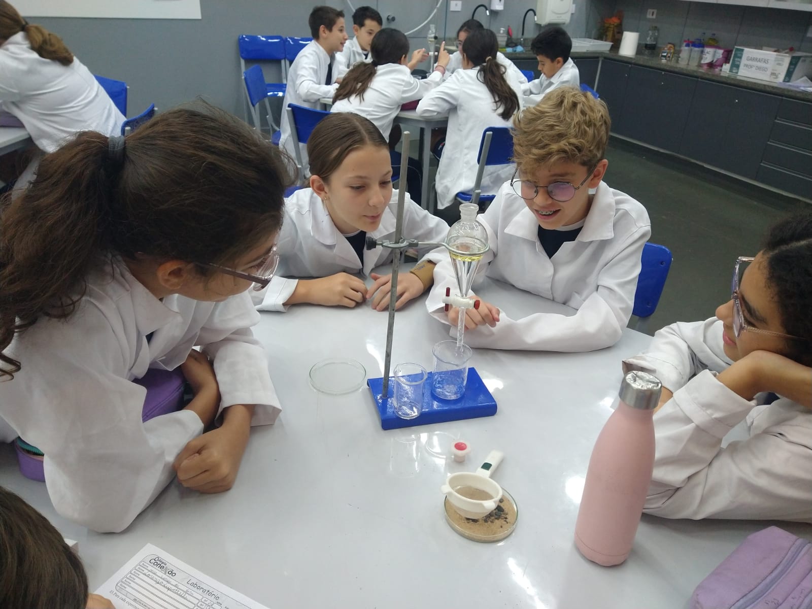 Laboratório - Biologia, Física e Química