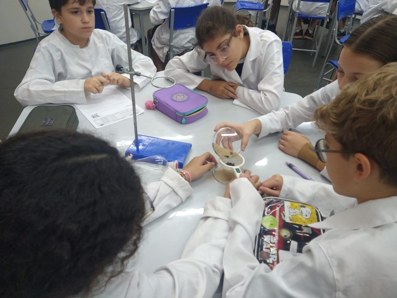 Laboratório - Biologia, Física e Química