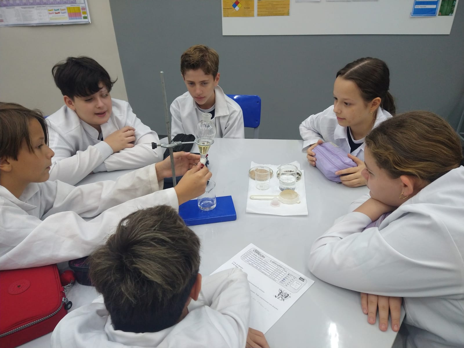 Laboratório - Biologia, Física e Química